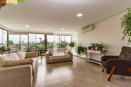 sala de casa à venda com 4 quartos, 484m² em Chácara das Pedras, Porto Alegre