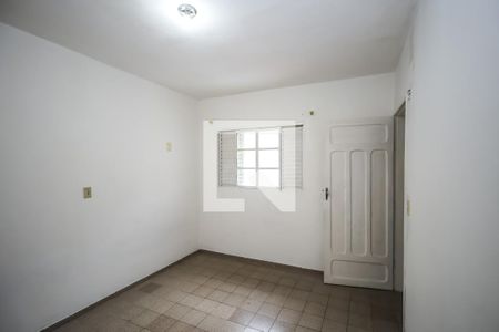 Quarto 1 de casa para alugar com 2 quartos, 70m² em Vila Gumercindo, São Paulo