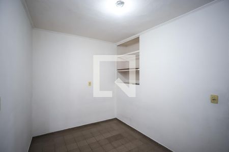 Quarto 2 de casa para alugar com 2 quartos, 70m² em Vila Gumercindo, São Paulo