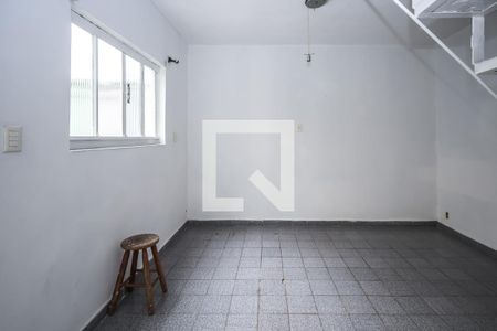 Sala de casa para alugar com 2 quartos, 70m² em Vila Gumercindo, São Paulo