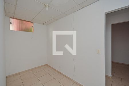 Quarto 1 de casa para alugar com 2 quartos, 35m² em Cidade Ademar, São Paulo