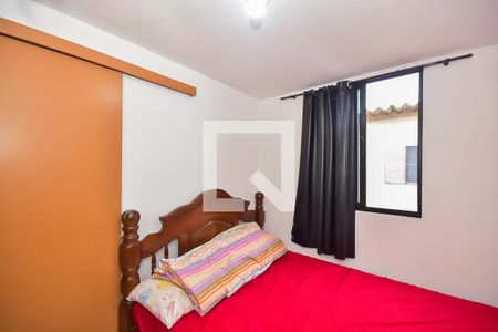 Quarto 1 de apartamento para alugar com 2 quartos, 55m² em Conjunto Promorar Raposo Tavares, São Paulo