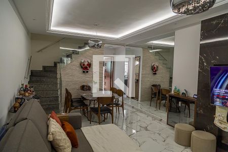 Sala de casa para alugar com 3 quartos, 100m² em Jardim Oriental, São Paulo