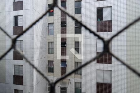 Vista do Quarto 1 de apartamento para alugar com 2 quartos, 49m² em Vila Indiana, Taboão da Serra