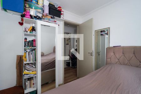 Quarto 1 de apartamento para alugar com 2 quartos, 49m² em Vila Indiana, Taboão da Serra