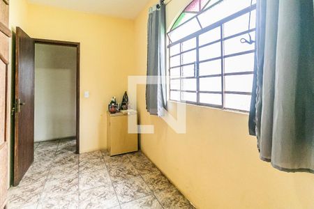 Quarto de casa à venda com 5 quartos, 204m² em A Definir Em Campo, Contagem