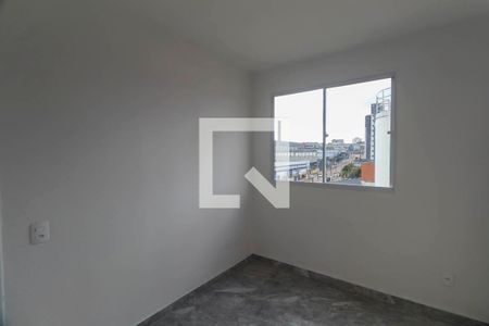 Quarto 2 de apartamento para alugar com 2 quartos, 45m² em Parque São Lourenço, São Paulo