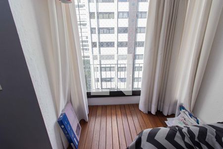 Varanda  de apartamento à venda com 1 quarto, 48m² em Vila Mariana, São Paulo