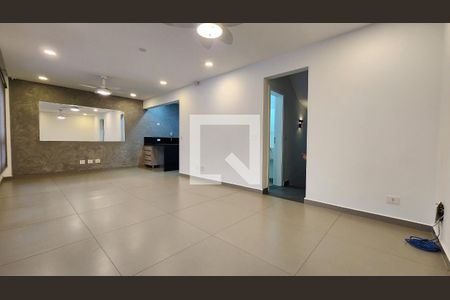 Sala de casa para alugar com 4 quartos, 185m² em Boqueirão, Santos