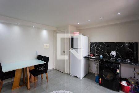 Sala de apartamento para alugar com 2 quartos, 74m² em Campo Limpo, São Paulo