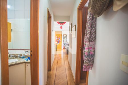 Corredor - Quartos de apartamento à venda com 4 quartos, 90m² em Vila da Saúde, São Paulo