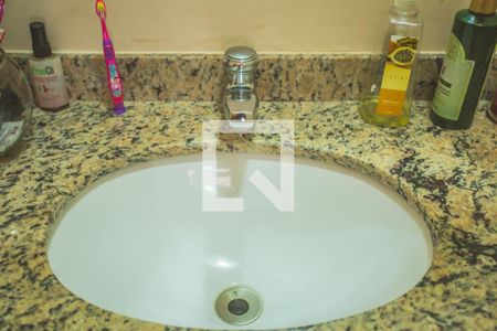 Lavabo de apartamento à venda com 4 quartos, 90m² em Vila da Saúde, São Paulo