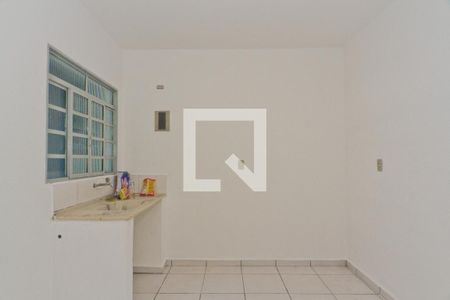 Kitnet de casa para alugar com 1 quarto, 30m² em Vila Palmeiras, São Paulo