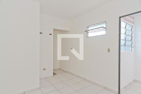 Quarto de casa para alugar com 1 quarto, 30m² em Vila Palmeiras, São Paulo