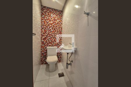 Lavabo de apartamento para alugar com 4 quartos, 120m² em Barra da Tijuca, Rio de Janeiro