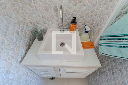 Lavabo de apartamento à venda com 4 quartos, 143m² em Bela Vista, São Paulo