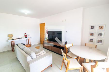 Sala de apartamento para alugar com 3 quartos, 82m² em Vila Todos Os Santos, Indaiatuba