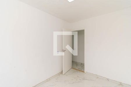 Quarto 1 de apartamento para alugar com 2 quartos, 42m² em Jardim Egle, São Paulo