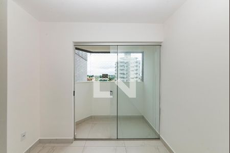 Varanda da Sala de apartamento para alugar com 2 quartos, 113m² em Cabral, Contagem