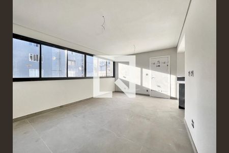 Apartamento à venda com 2 quartos, 63m² em Santo Antônio, Belo Horizonte