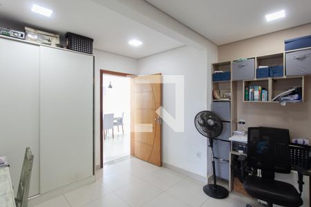 Sala íntima de casa para alugar com 3 quartos, 599m² em Garças, Belo Horizonte