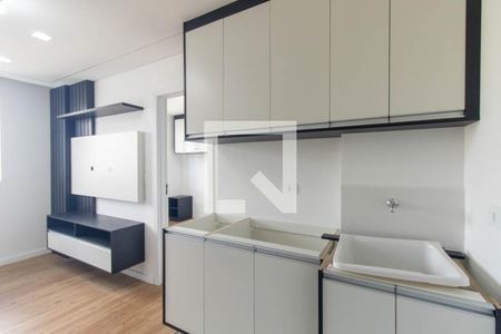 Sala/Cozinha de apartamento para alugar com 1 quarto, 26m² em Rebouças, Curitiba