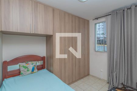 Quarto de apartamento à venda com 3 quartos, 53m² em Colégio Batista, Belo Horizonte