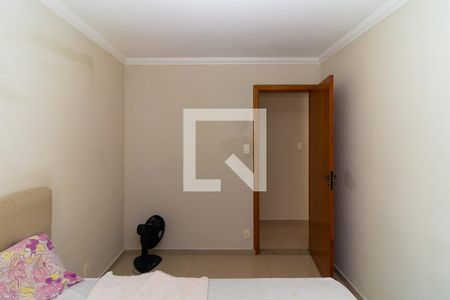 Quarto 2 de apartamento para alugar com 2 quartos, 58m² em Jardim Angela (zona Leste), São Paulo