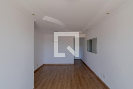 Sala de apartamento para alugar com 3 quartos, 63m² em Vila Marieta, São Paulo