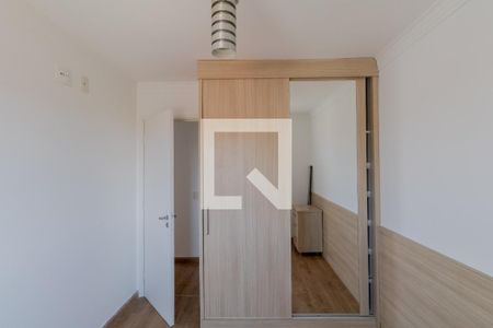 Quarto 1 de apartamento para alugar com 3 quartos, 63m² em Vila Marieta, São Paulo