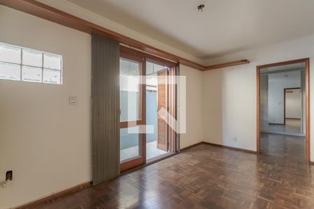 Sala 2 de casa para alugar com 4 quartos, 221m² em Jardim Lindóia, Porto Alegre