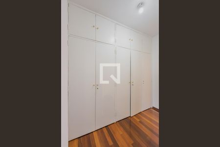 Corredor de apartamento para alugar com 1 quarto, 93m² em Jardim Paulista, São Paulo