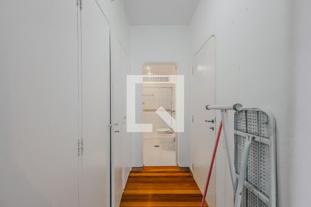 Corredor de apartamento para alugar com 1 quarto, 93m² em Jardim Paulista, São Paulo