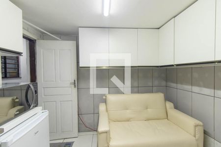 Sala/Quarto de kitnet/studio para alugar com 1 quarto, 20m² em Hauer, Curitiba