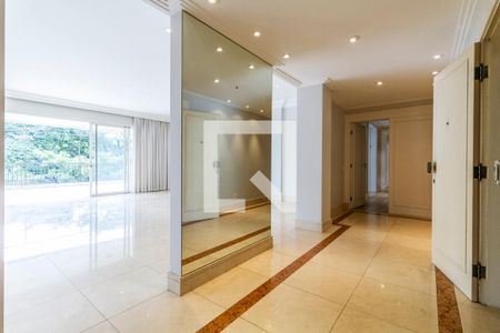 Hall Elevador de apartamento à venda com 3 quartos, 535m² em Vila Mariana, São Paulo