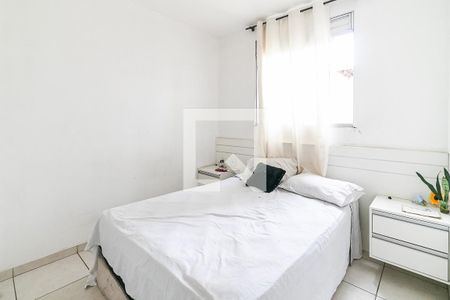 Quarto de apartamento à venda com 2 quartos, 62m² em  Sapucaias Iii , Contagem