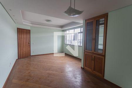 Sala de apartamento à venda com 3 quartos, 90m² em São Pedro, Belo Horizonte