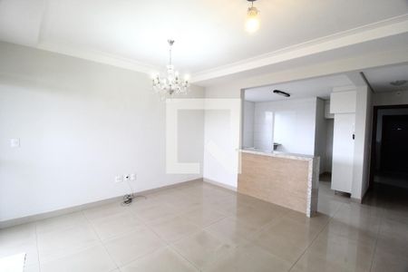 Sala de apartamento para alugar com 3 quartos, 96m² em Saraiva, Uberlândia