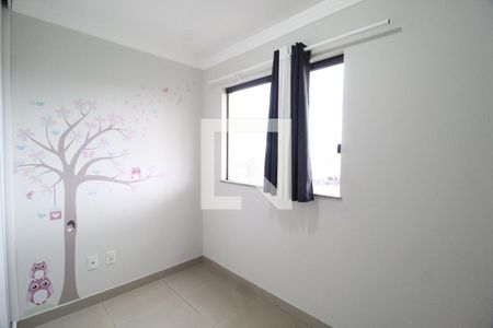 Quarto 1 de apartamento para alugar com 3 quartos, 96m² em Saraiva, Uberlândia