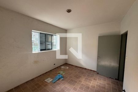 Dormitório 01 de casa para alugar com 2 quartos, 75m² em Campos Elísios, Ribeirão Preto