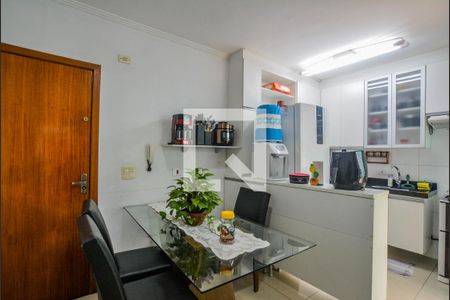 Sala de apartamento à venda com 2 quartos, 60m² em Vila Sao Pedro, Santo André