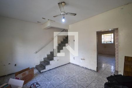 Sala de casa para alugar com 2 quartos, 55m² em Heliópolis, Belford Roxo