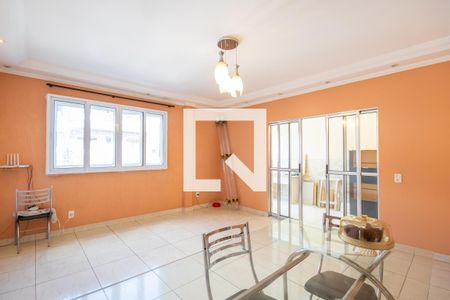 Sala de casa à venda com 3 quartos, 107m² em Jardim Primeiro de Maio (chacara Fazendinha), Osasco