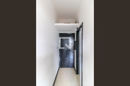 Corredor de Entrada de kitnet/studio à venda com 1 quarto, 24m² em Santa Ifigênia, São Paulo