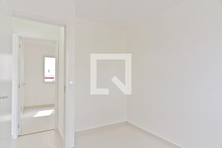 Quarto 1 de apartamento para alugar com 2 quartos, 48m² em Vila Santa Edwiges, São Paulo