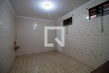 Cozinha de casa à venda com 2 quartos, 140m² em Caxingui, São Paulo