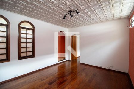 Quarto 2 de casa para alugar com 2 quartos, 200m² em Caxingui, São Paulo