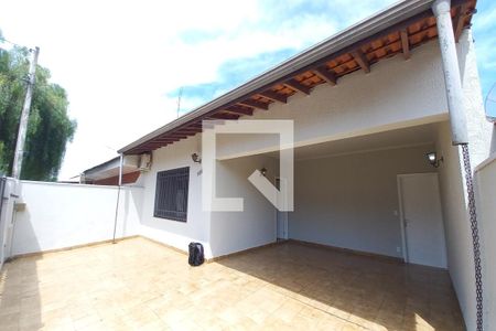 Casa à venda com 149m², 4 quartos e 2 vagas Casa à venda com 149m², 4 quartos e 2 vagasFachada do Prédio