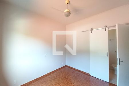 Casa à venda com 149m², 4 quartos e 2 vagas Casa à venda com 149m², 4 quartos e 2 vagasQuarto 3 - Suíte