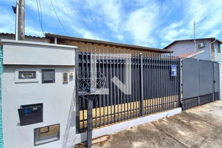 Casa à venda com 149m², 4 quartos e 2 vagas Casa à venda com 149m², 4 quartos e 2 vagasFachada do Prédio